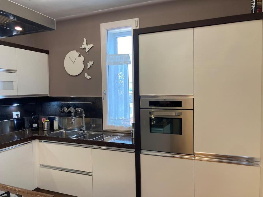 Thesan Lodge, Chic & Modern Design Apartment Γκροσέτο Εξωτερικό φωτογραφία