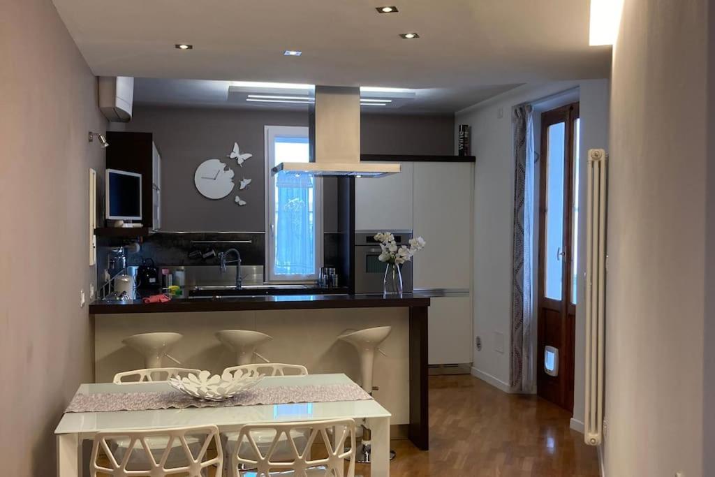 Thesan Lodge, Chic & Modern Design Apartment Γκροσέτο Εξωτερικό φωτογραφία